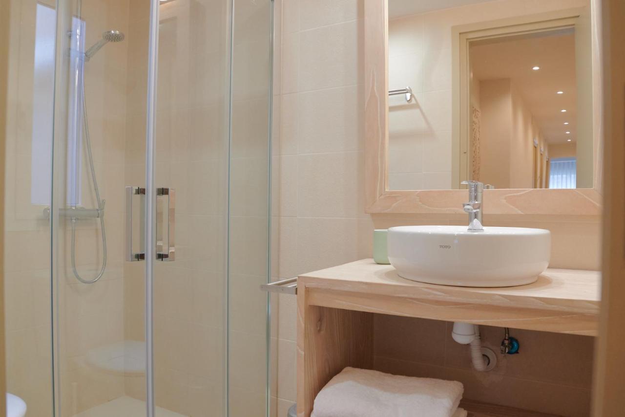 Apartament Dharma Experience Cambrils Facebook Zewnętrze zdjęcie